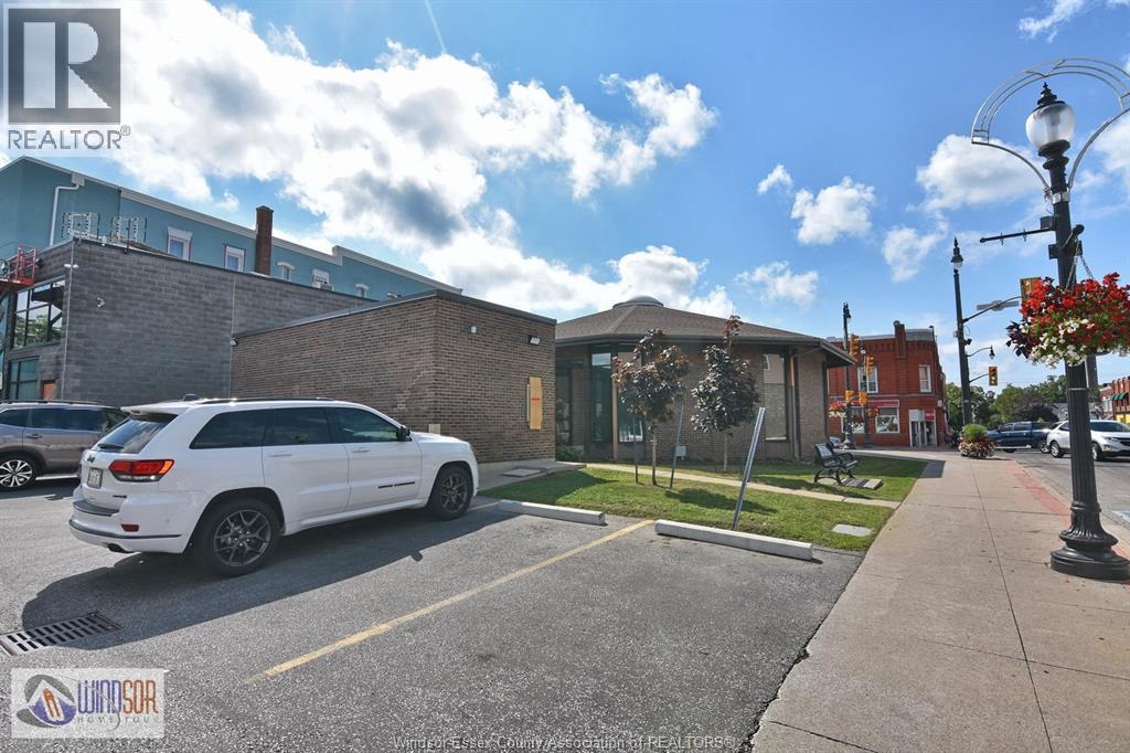 Photo 31 of 2 Main Street East, Kingsville ON