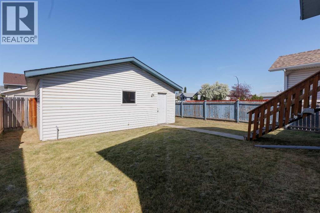 Photo 21 of 173 Kingston Drive, Red Deer AB