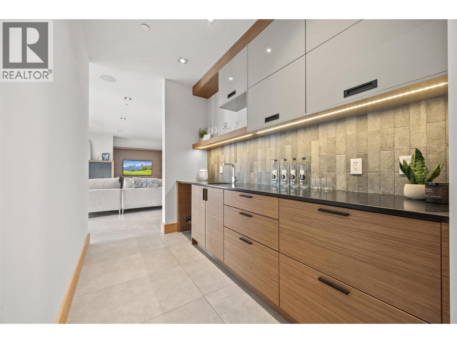  3322 Shayler Road, Kelowna