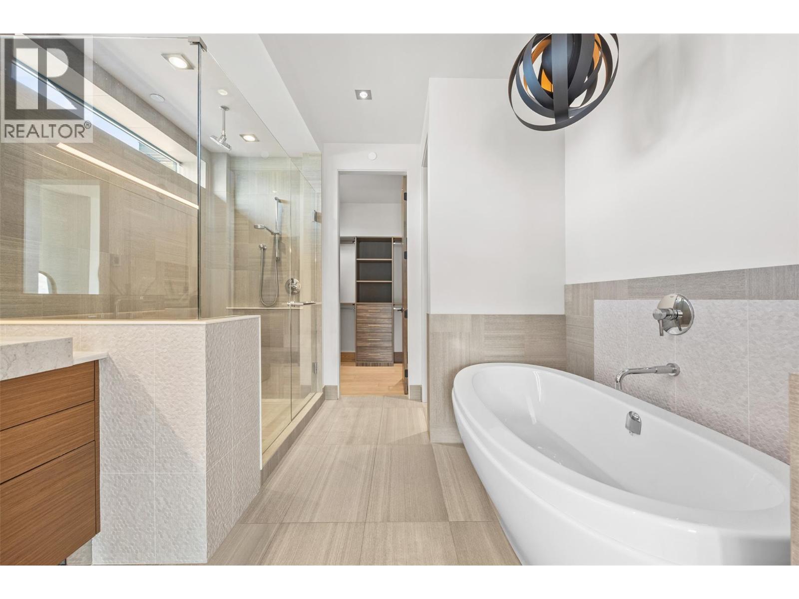  3322 Shayler Road, Kelowna