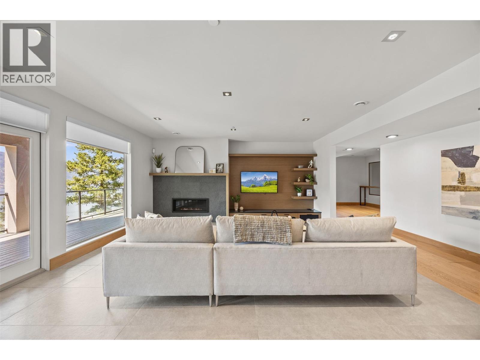  3322 Shayler Road, Kelowna