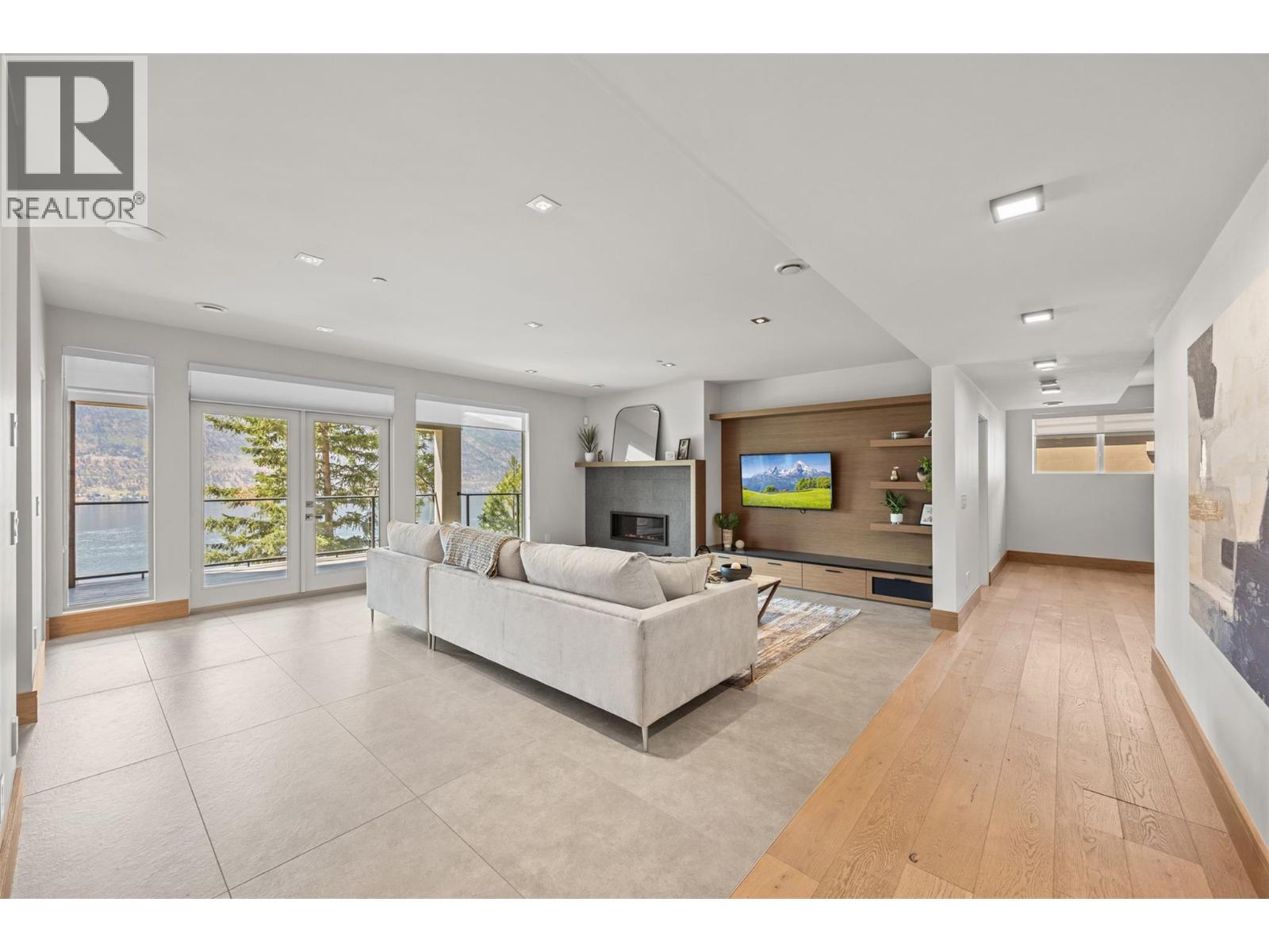  3322 Shayler Road, Kelowna