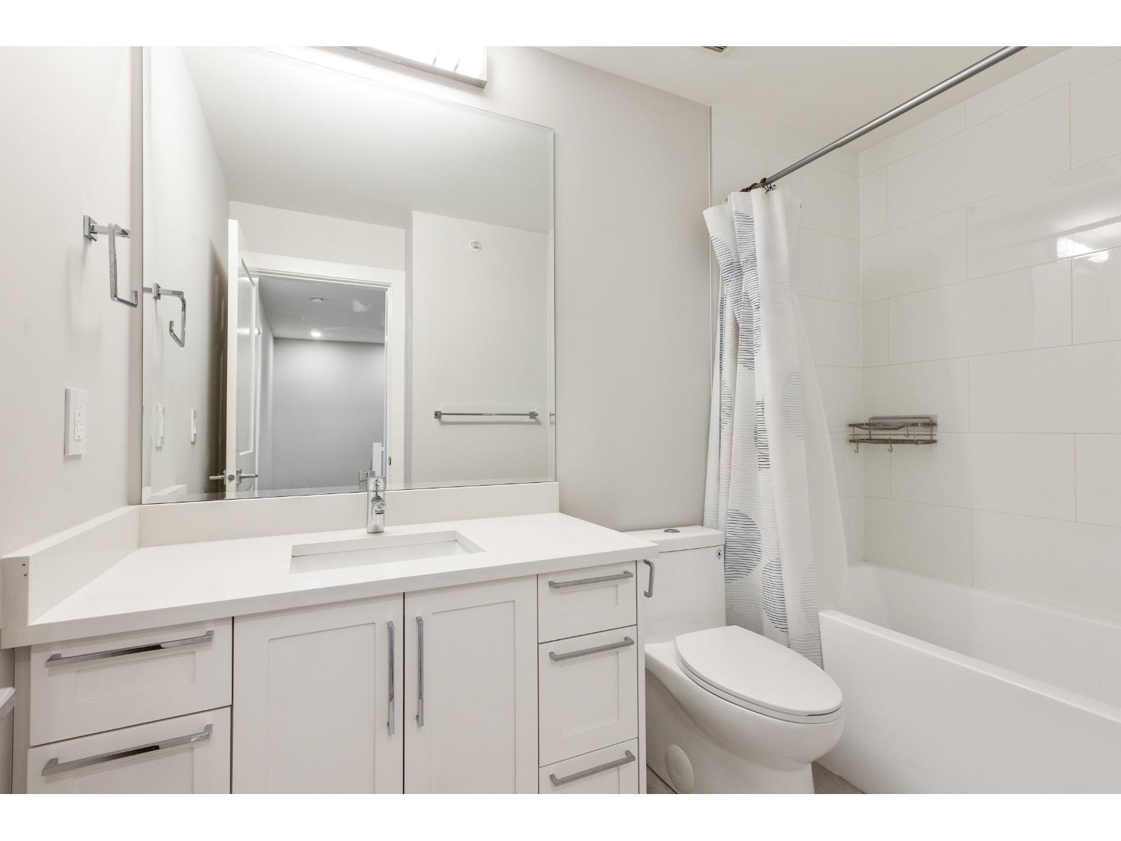Photo 26 of 15 20327 72 B Avenue, Langley BC