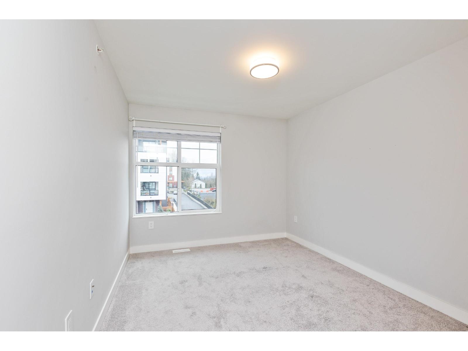 Photo 23 of 15 20327 72 B Avenue, Langley BC