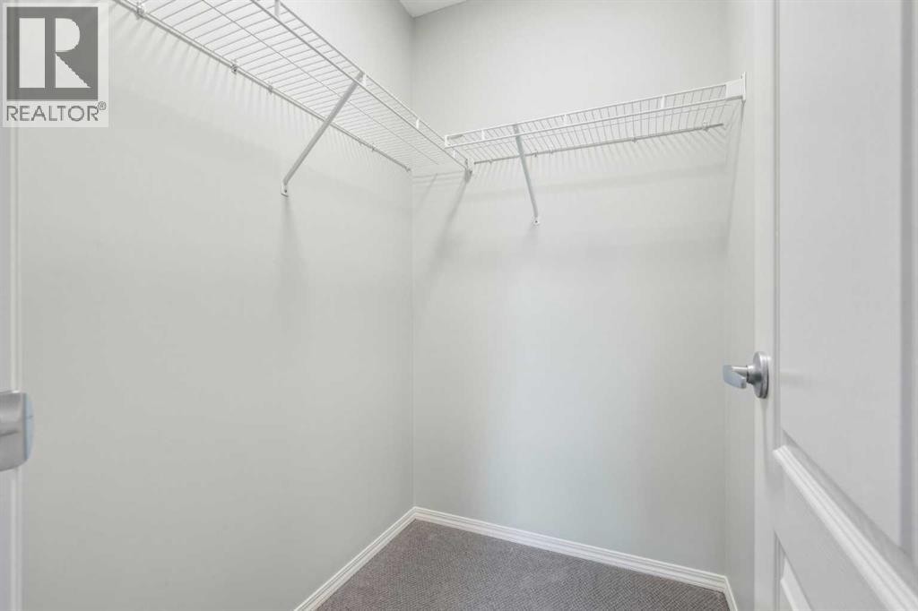Photo 24 of 106 Nolancliff Crescent Nw, Calgary AB
