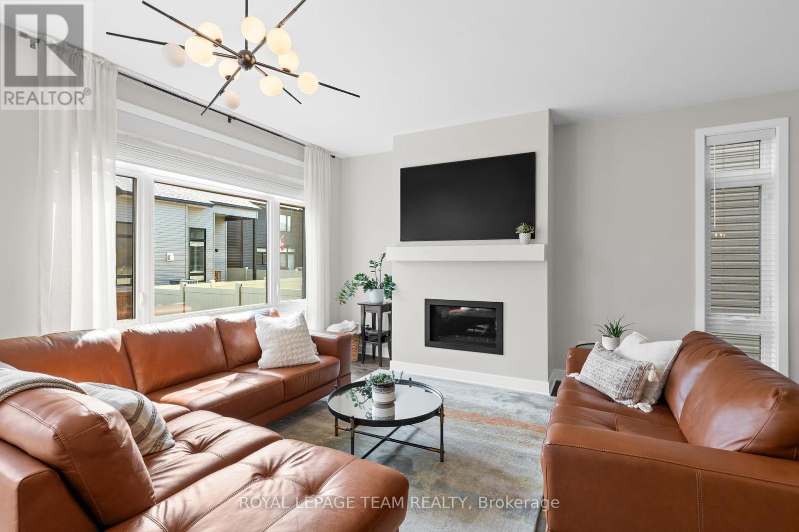 Photo 10 of 171 Bristol Crescent, North Grenville ON