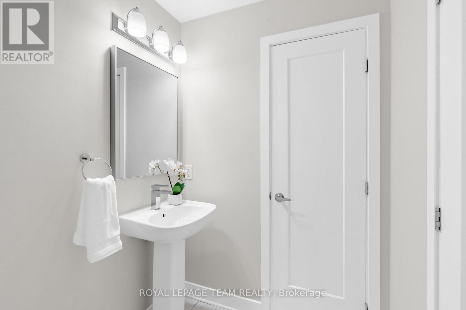 Photo 48 of 171 Bristol Crescent, North Grenville ON