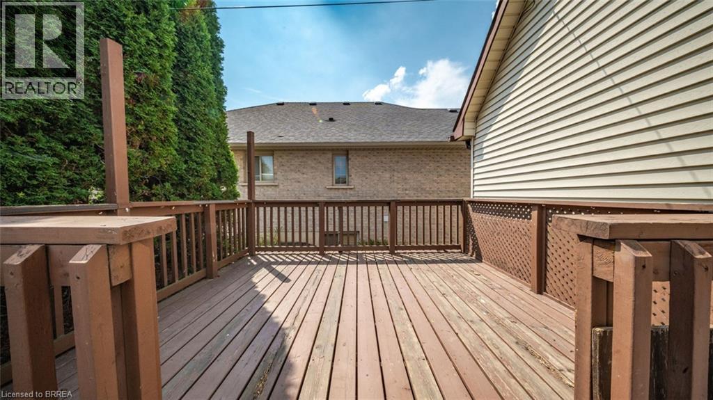 Photo 12 of 383 Marlborough Street, Brantford ON