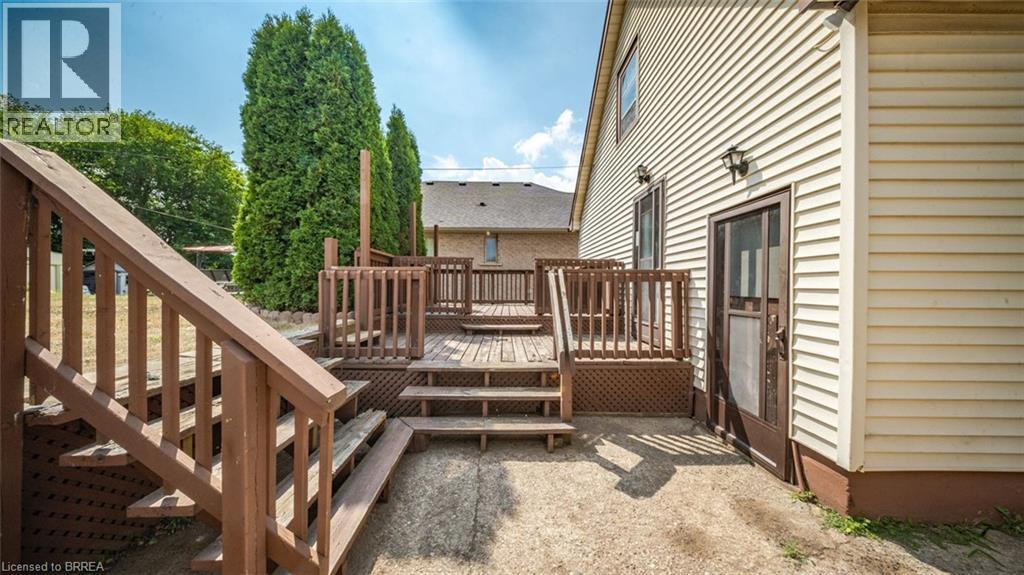 Photo 6 of 383 Marlborough Street, Brantford ON