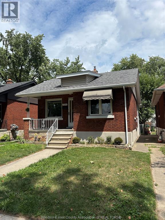 Photo 1 of 1714 Gladstone Avenue, Windsor ON