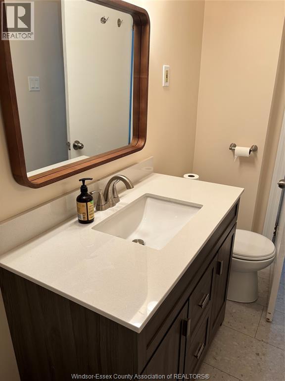 Photo 8 of 1714 Gladstone Avenue, Windsor ON