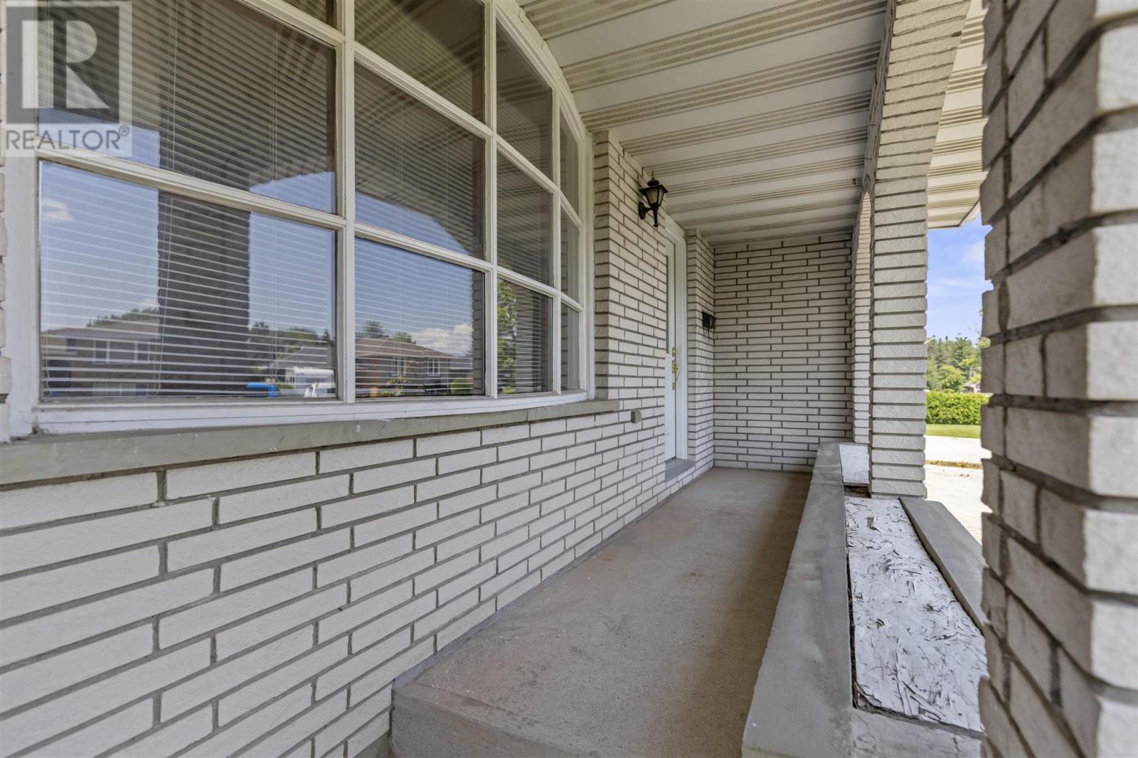 Photo 39 of 1023 North St, Sault Ste Marie ON