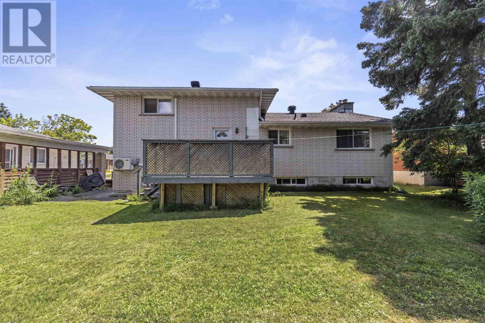 Photo 20 of 1023 North St, Sault Ste Marie ON