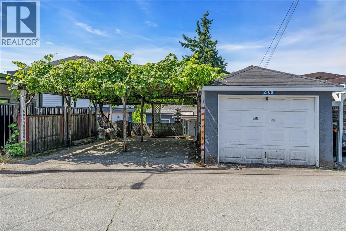 Photo 11 of 2168 Renfrew Street, Vancouver BC