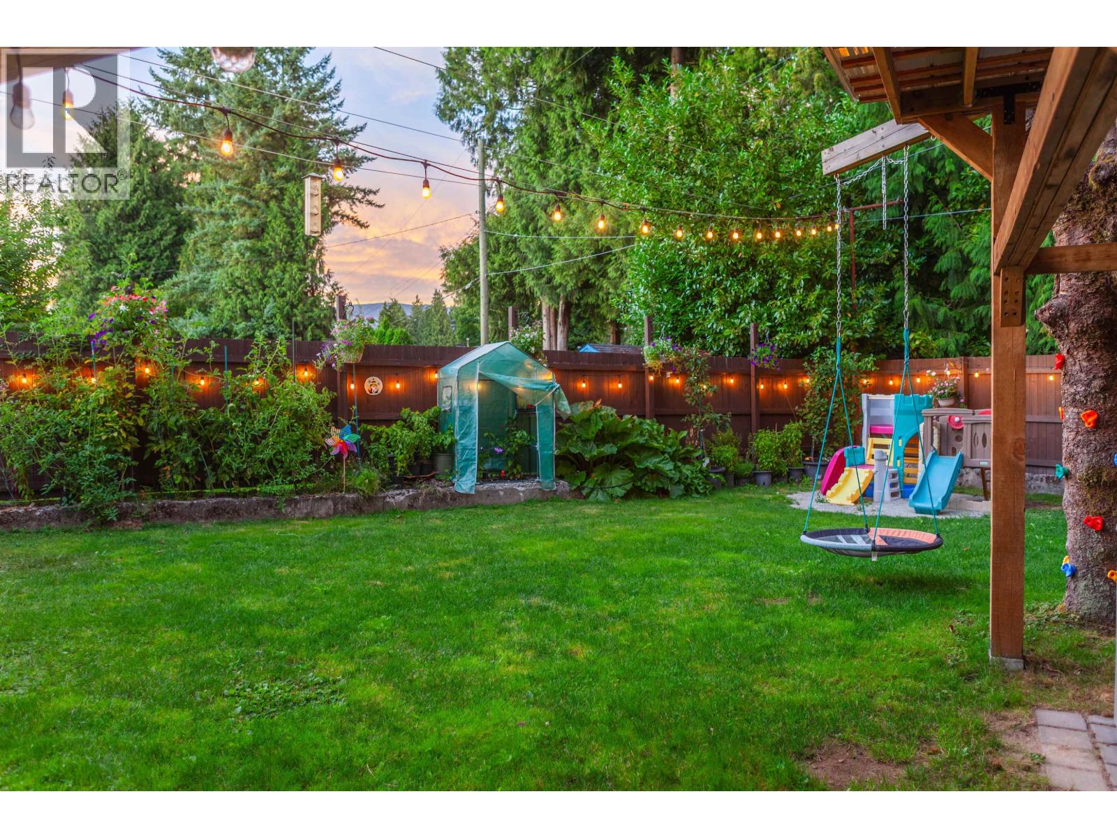 Photo 27 of 2850 Coast Meridian Road, Port Coquitlam BC