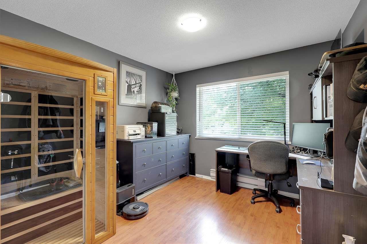 Photo 8 of 215 19953 55 A Avenue, Langley BC