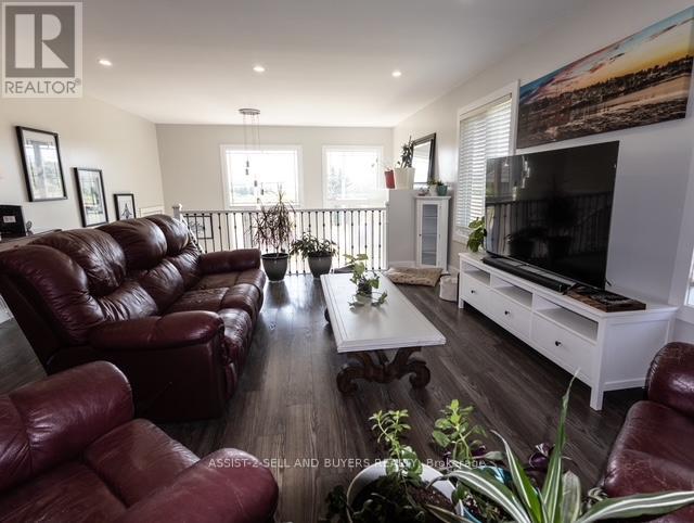 Photo 6 of 15765 Manning Road, South Stormont ON