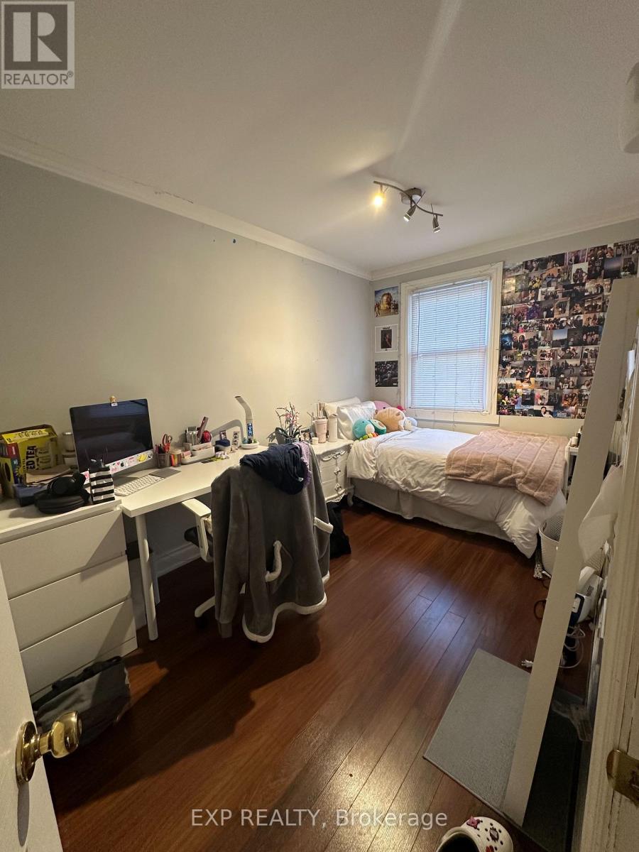 Photo 20 of 215 Emerson Street, Hamilton ON