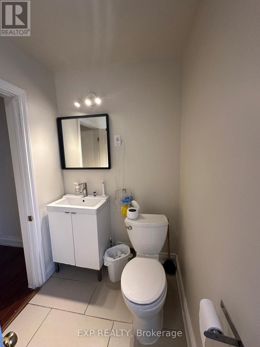 Photo 9 of 215 Emerson Street, Hamilton ON