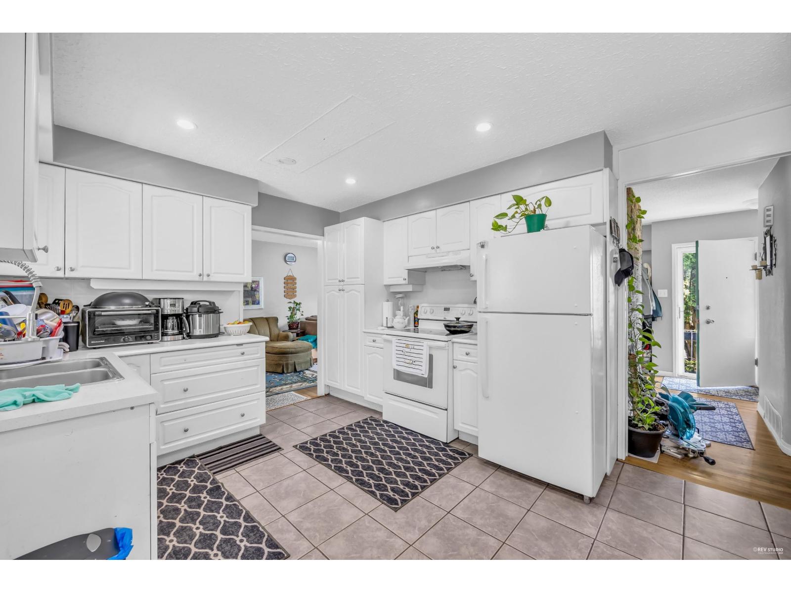 Photo 21 of 13733 67 A Avenue, Surrey BC