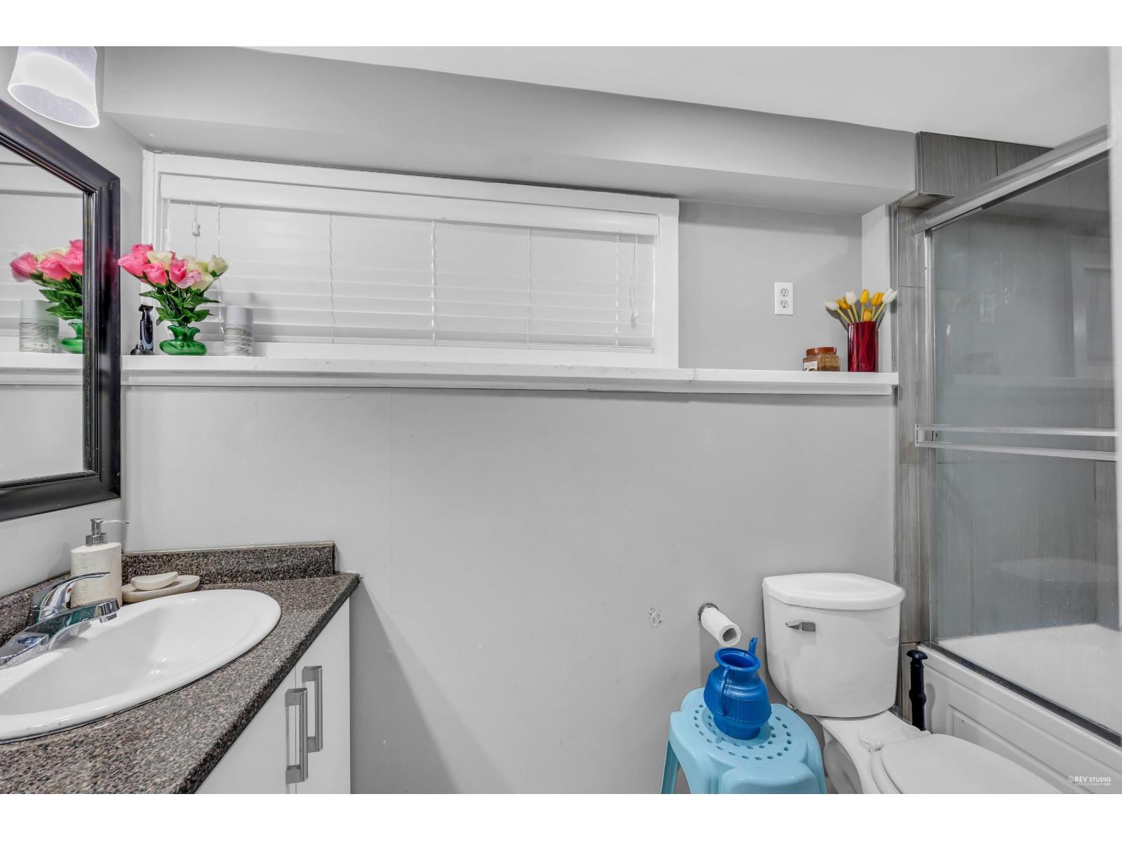 Photo 32 of 13733 67 A Avenue, Surrey BC