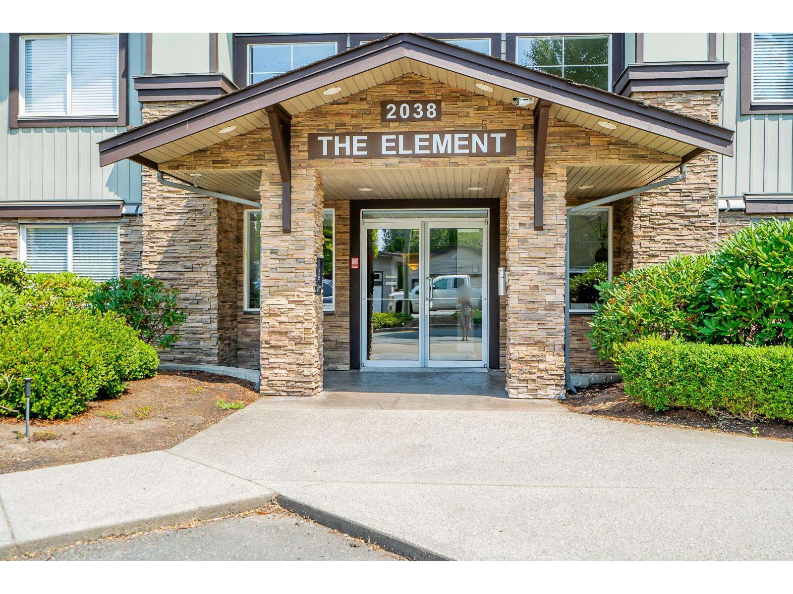 Photo 1 of 207 2038 Sandalwood Crescent, Abbotsford BC