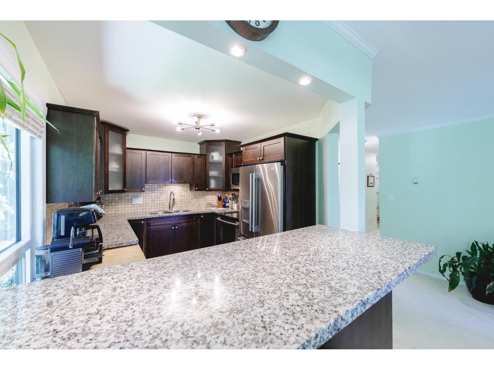 Photo 7 of 715 1350 Vidal Street, White Rock BC