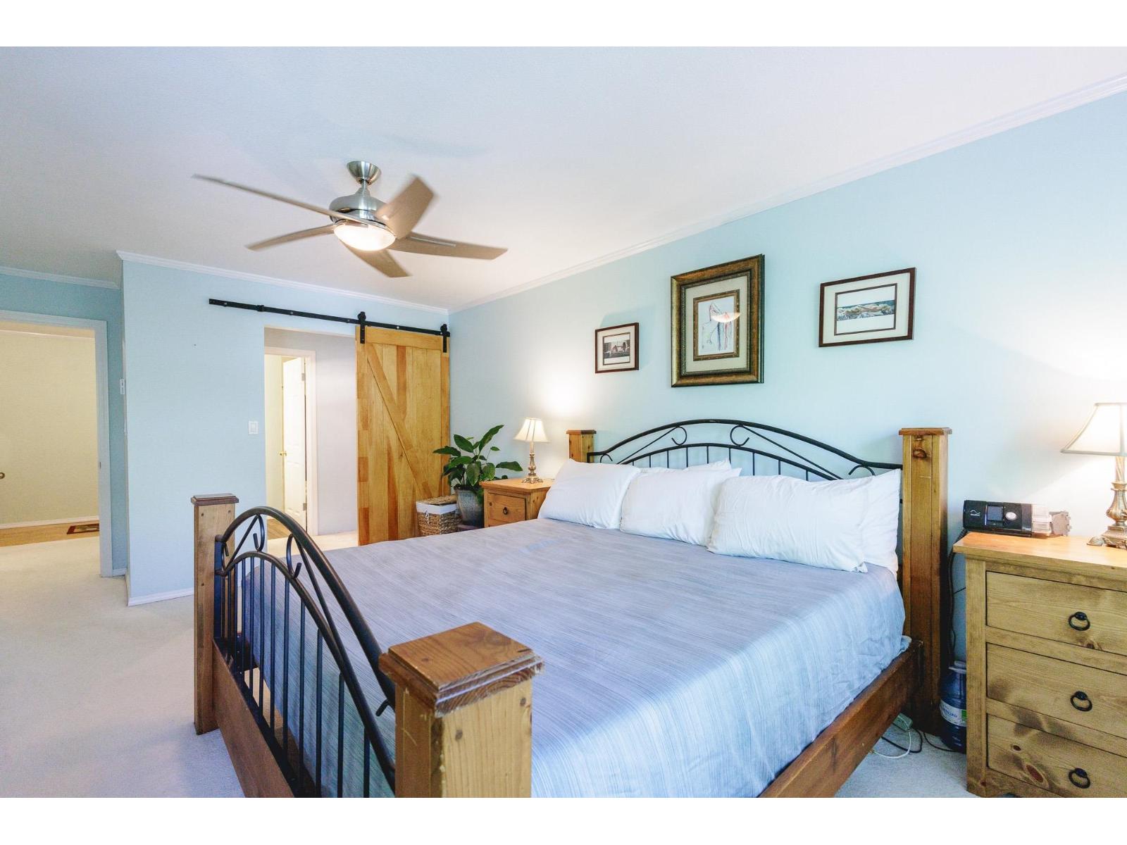 Photo 18 of 715 1350 Vidal Street, White Rock BC