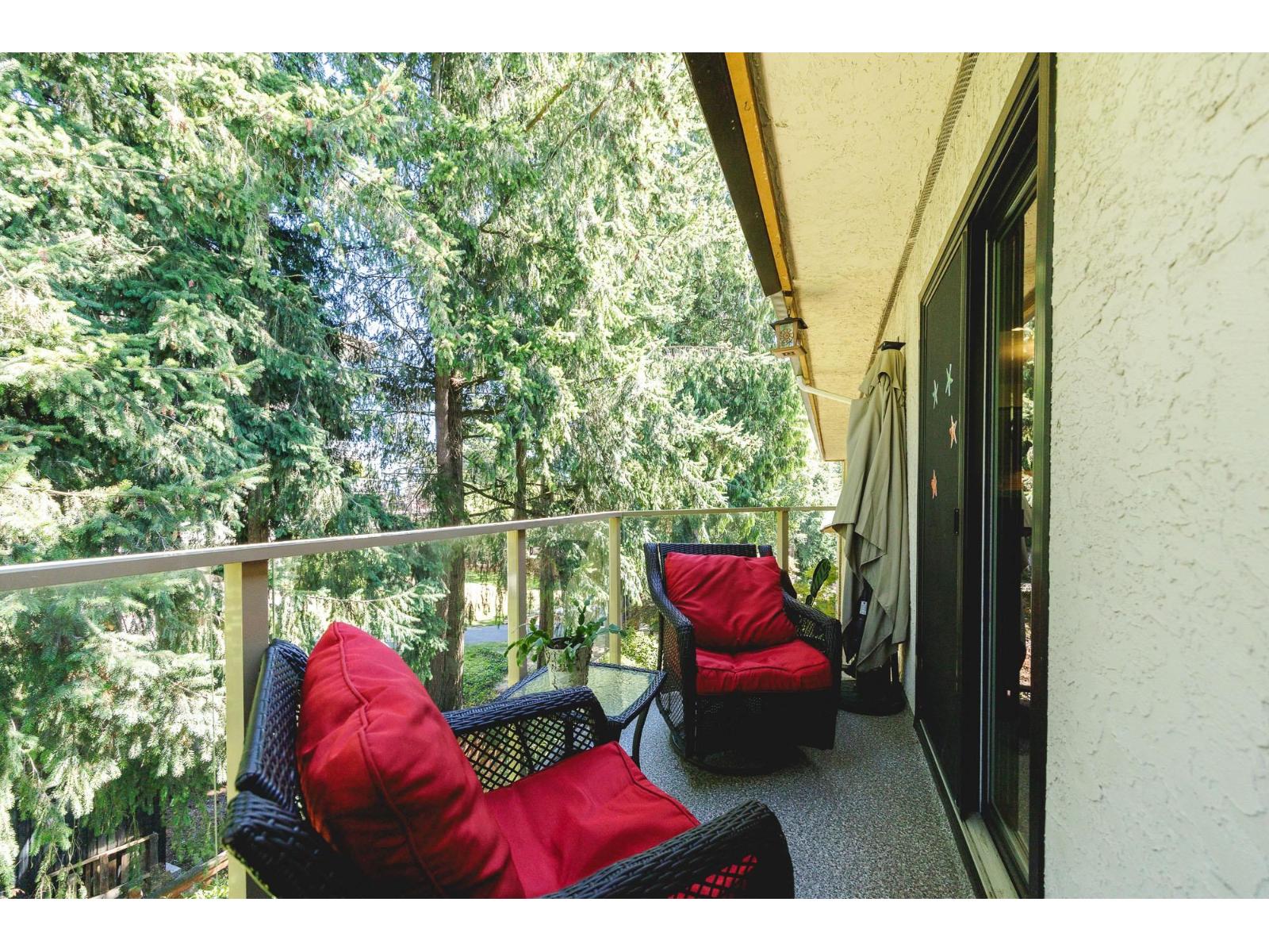 Photo 15 of 715 1350 Vidal Street, White Rock BC