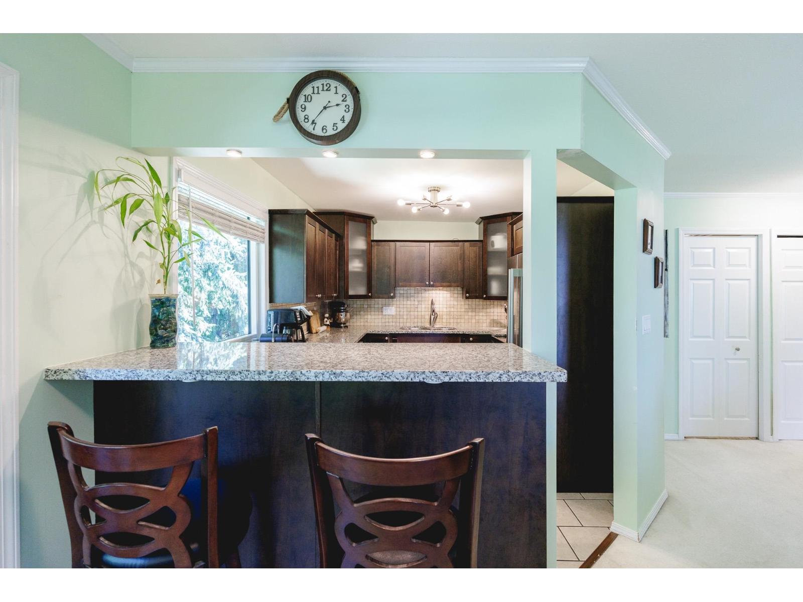 Photo 6 of 715 1350 Vidal Street, White Rock BC
