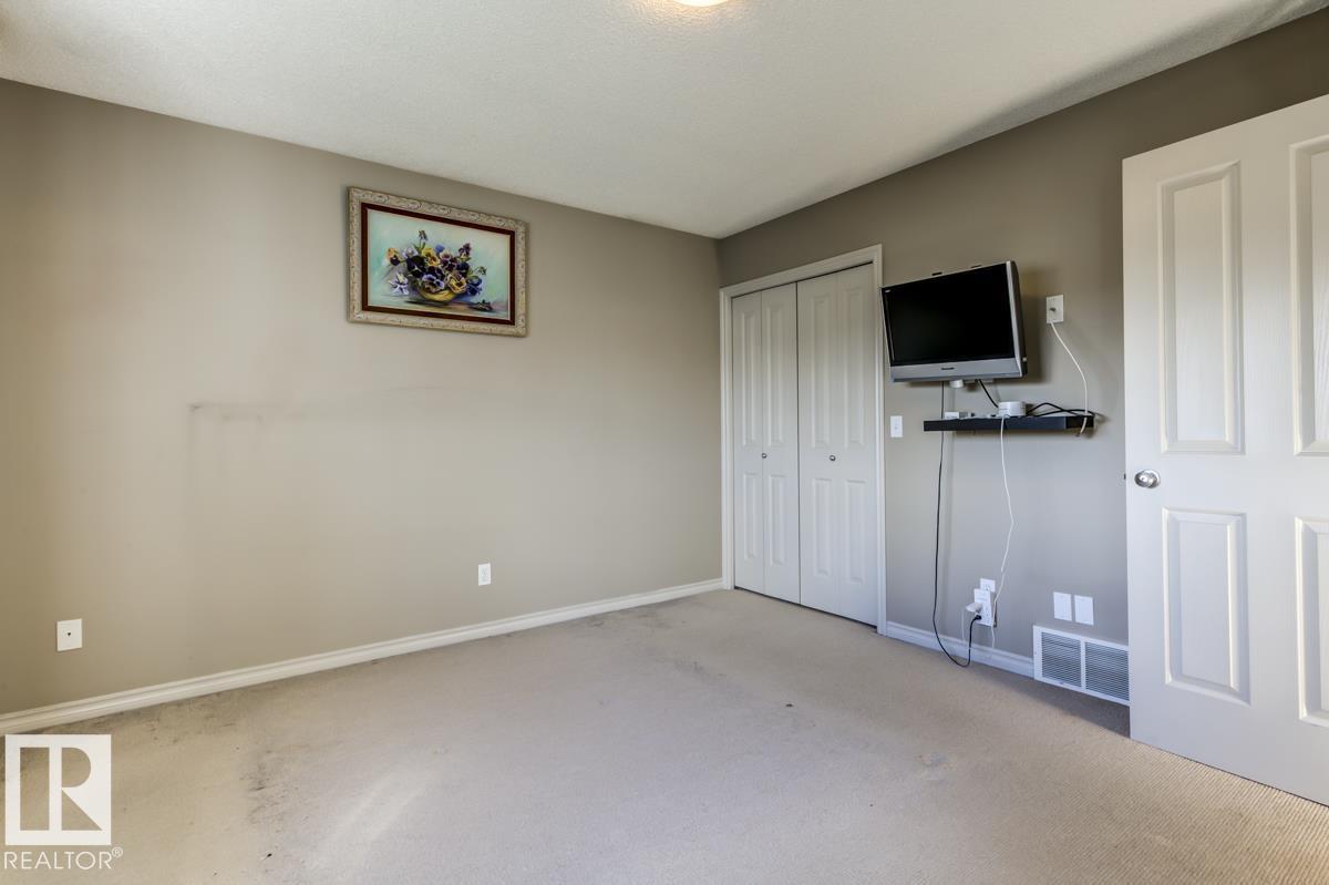 Photo 28 of 8015 Shaske Dr Nw, Edmonton AB