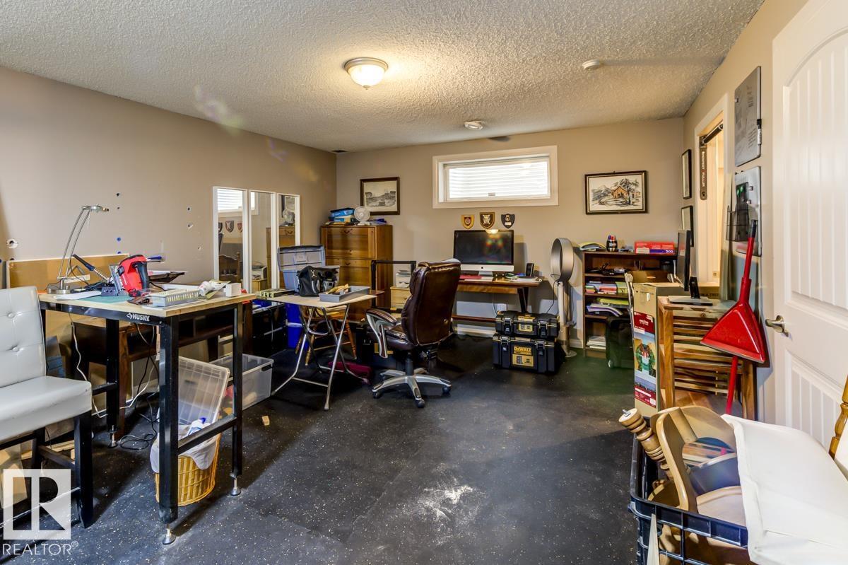 Photo 36 of 8015 Shaske Dr Nw, Edmonton AB