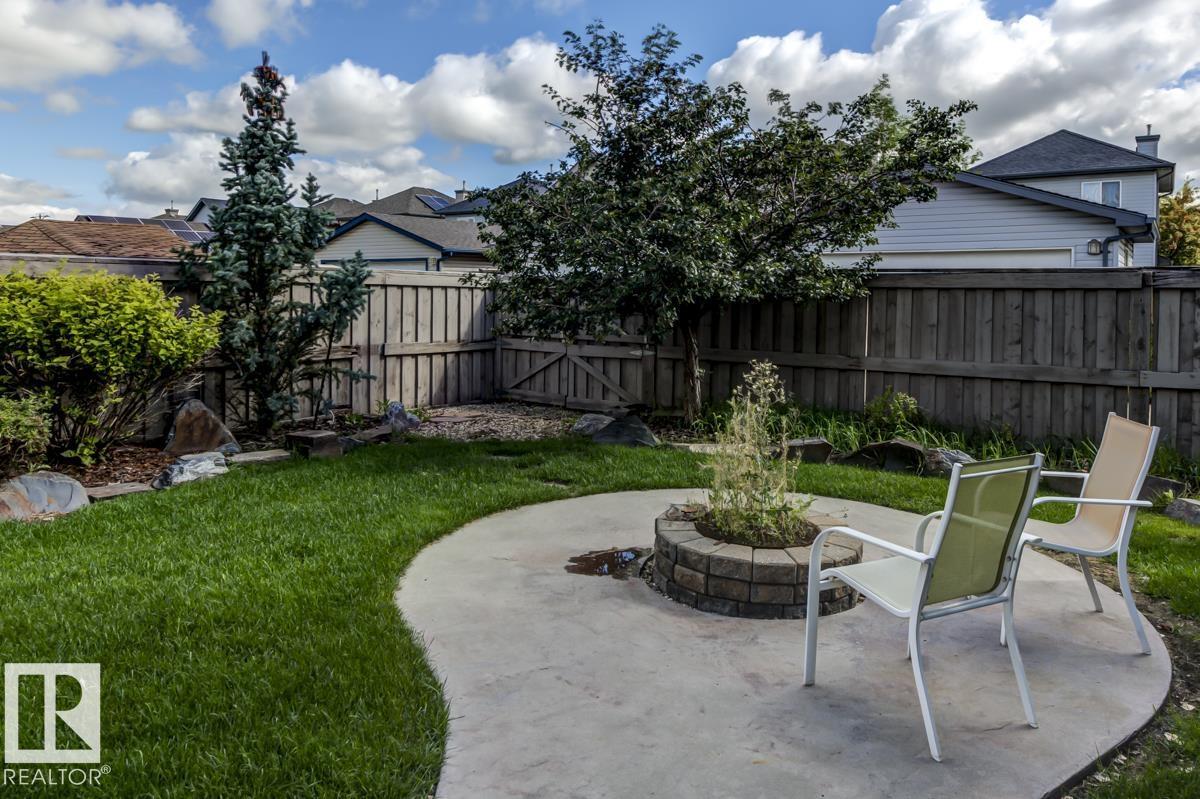 Photo 43 of 8015 Shaske Dr Nw, Edmonton AB