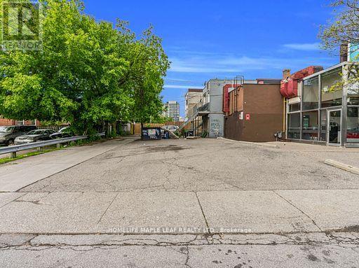 Photo 34 of 1471 Eglinton Avenue W, Toronto ON