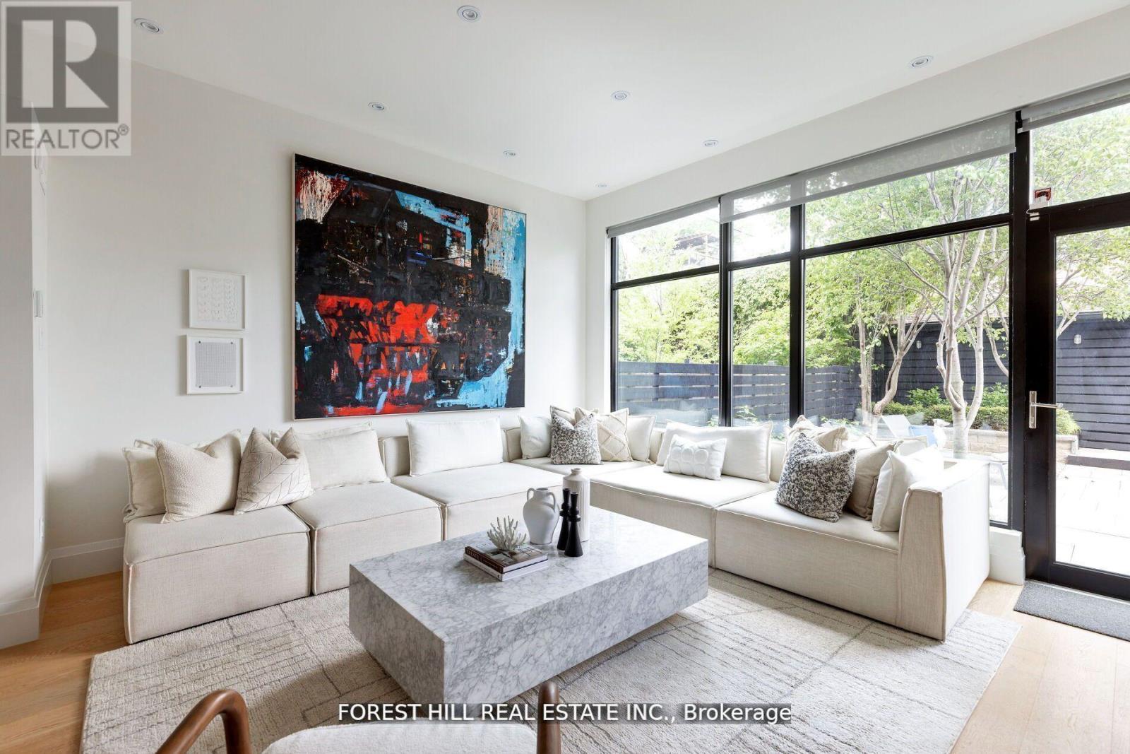 Photo 12 of 49 Brookfield Street, Toronto ON