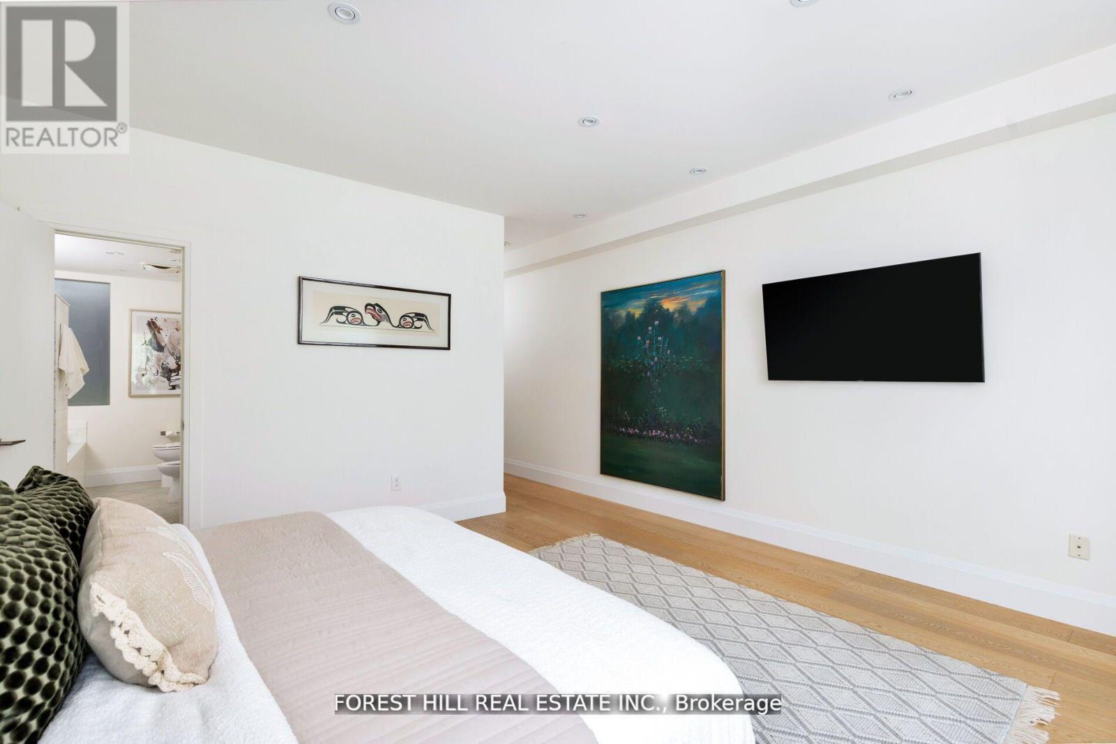 Photo 22 of 49 Brookfield Street, Toronto ON