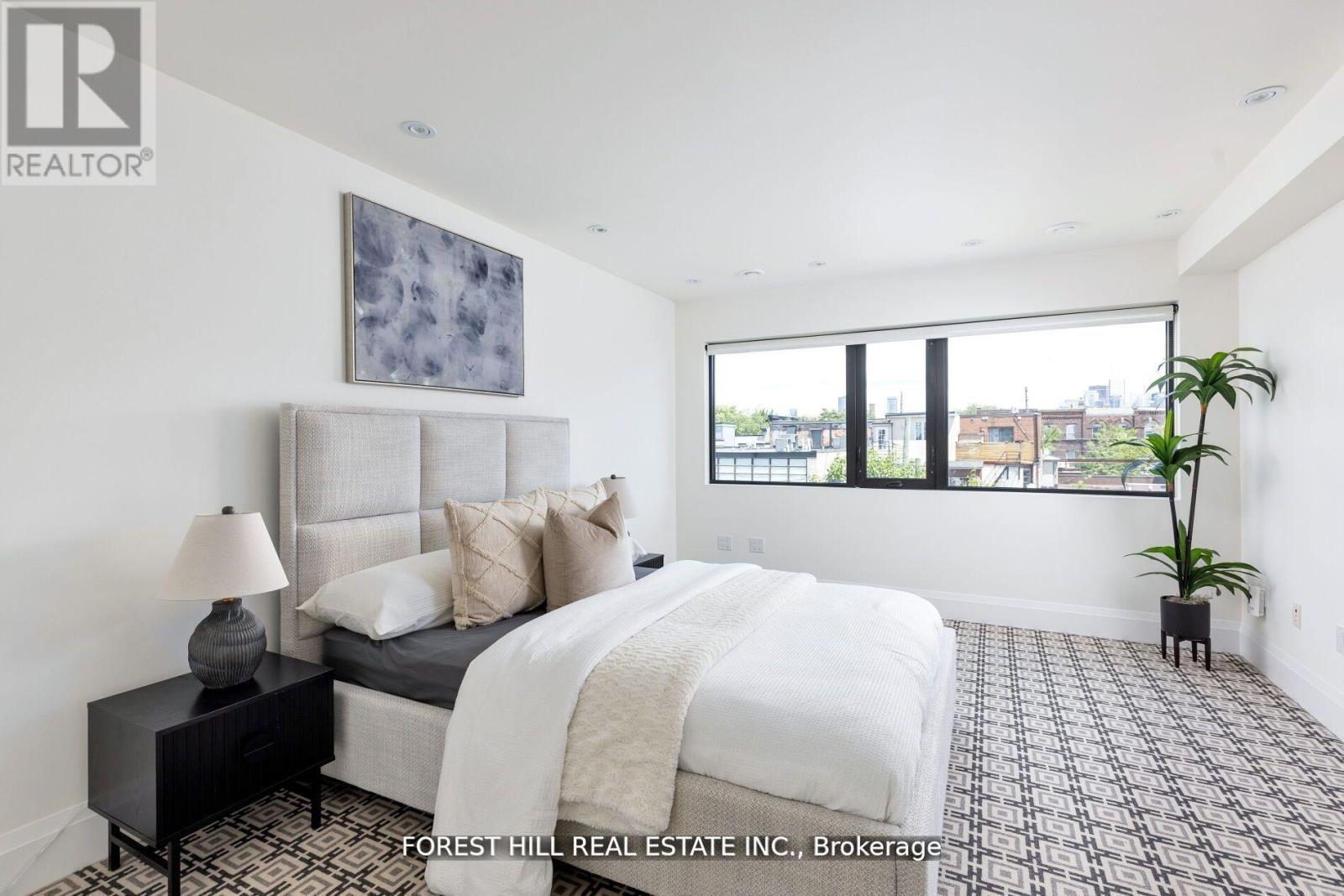Photo 33 of 49 Brookfield Street, Toronto ON