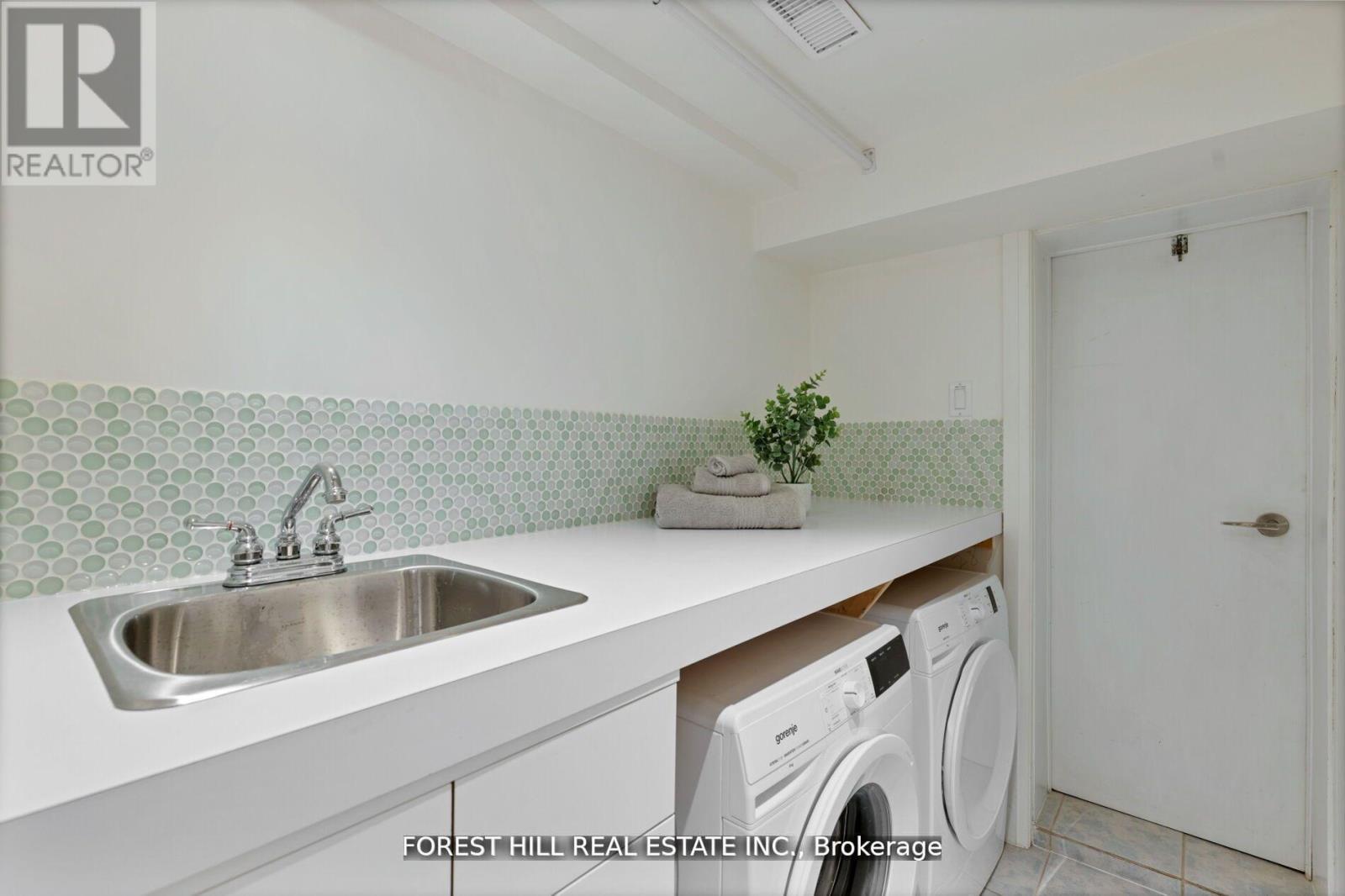 Photo 38 of 49 Brookfield Street, Toronto ON