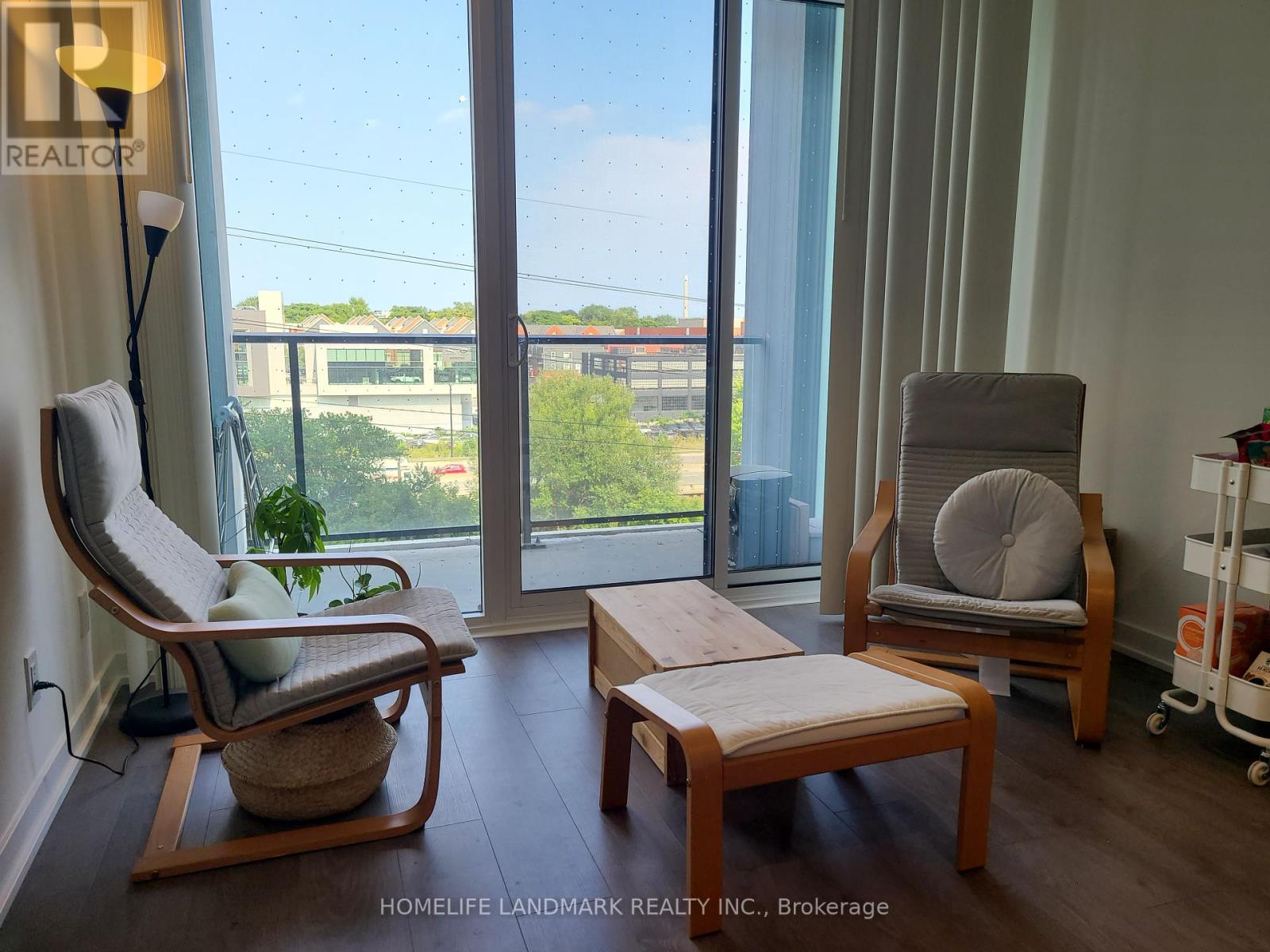 Photo 15 of 403 5 Defries Street, Toronto ON