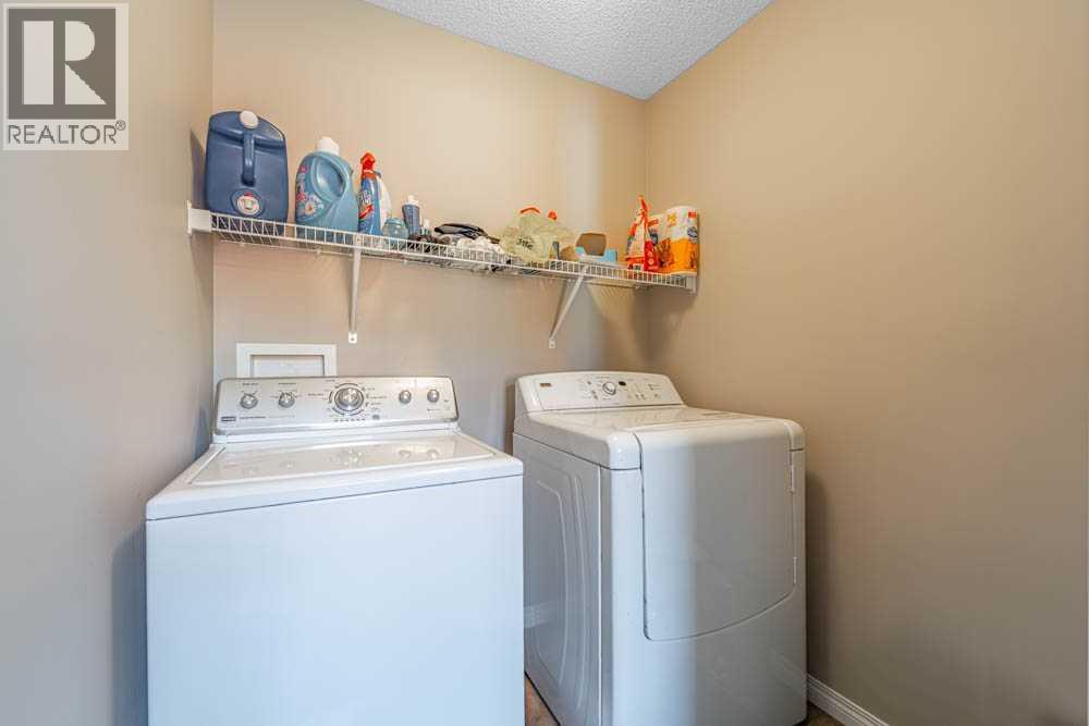 Photo 15 of 48 Fireside Way, Cochrane AB