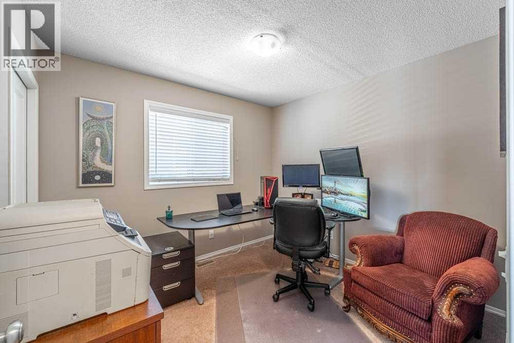 Photo 3 of 48 Fireside Way, Cochrane AB