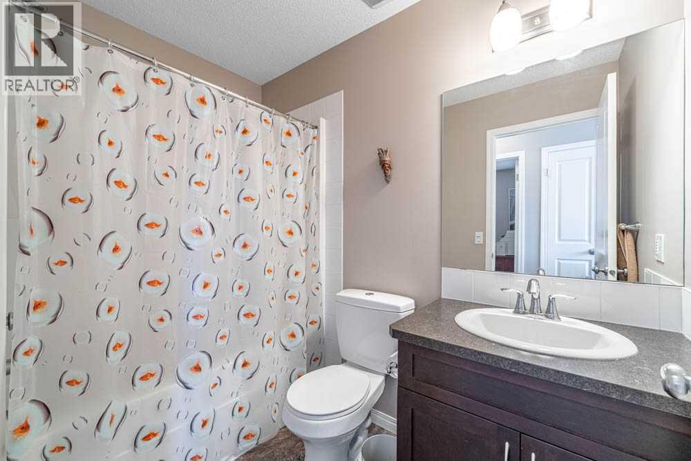 Photo 11 of 48 Fireside Way, Cochrane AB