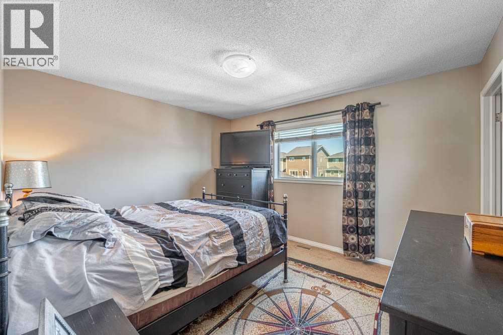 Photo 20 of 48 Fireside Way, Cochrane AB