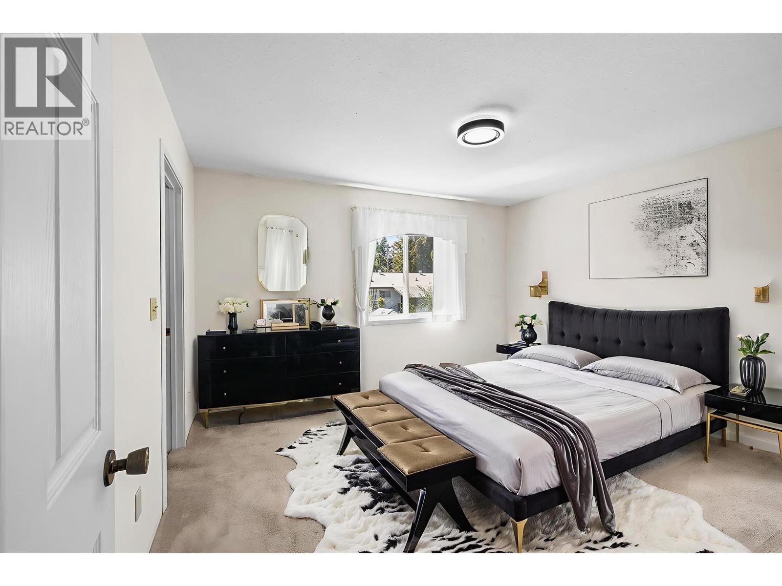 329 6th Ave S Avenue, Creston