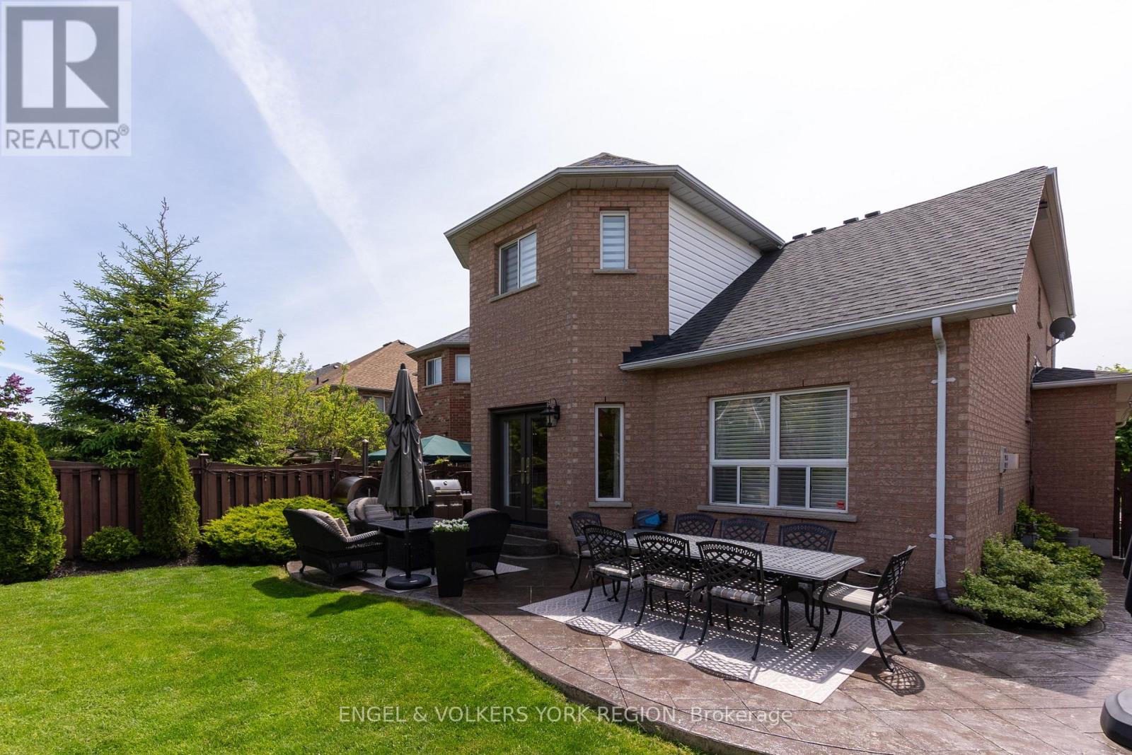 Photo 43 of 151 Glenside Drive, Vaughan ON