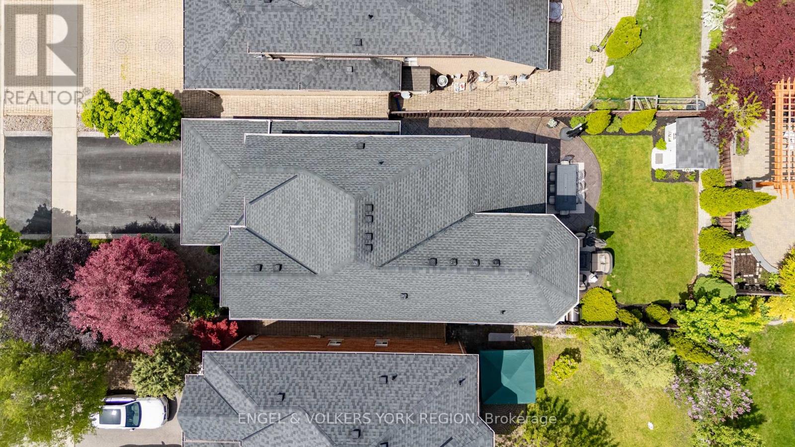 Photo 46 of 151 Glenside Drive, Vaughan ON