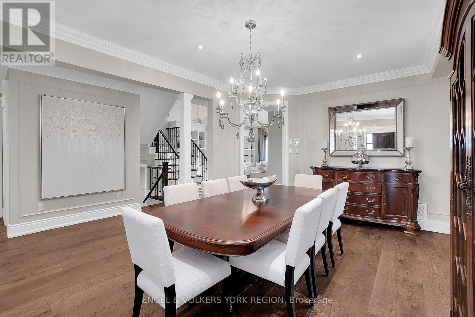 Photo 6 of 151 Glenside Drive, Vaughan ON