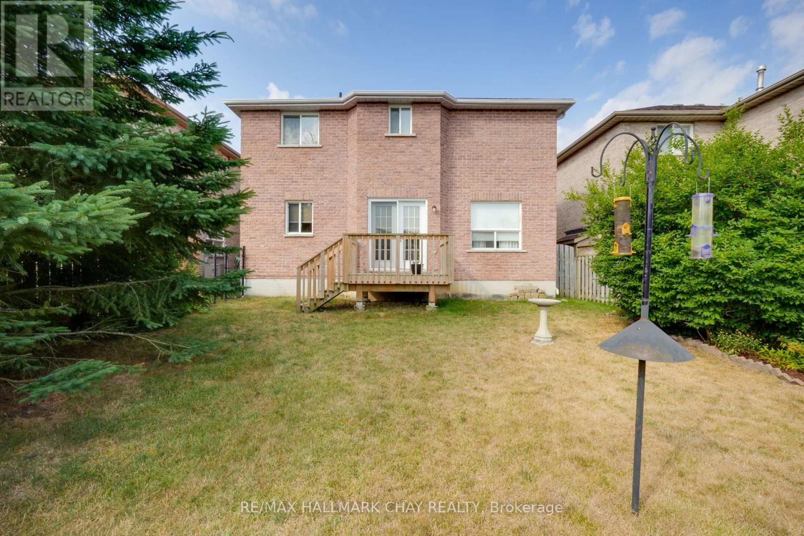 Single Family House for Sale in  LANG DRIVE Barrie (Northwest) 