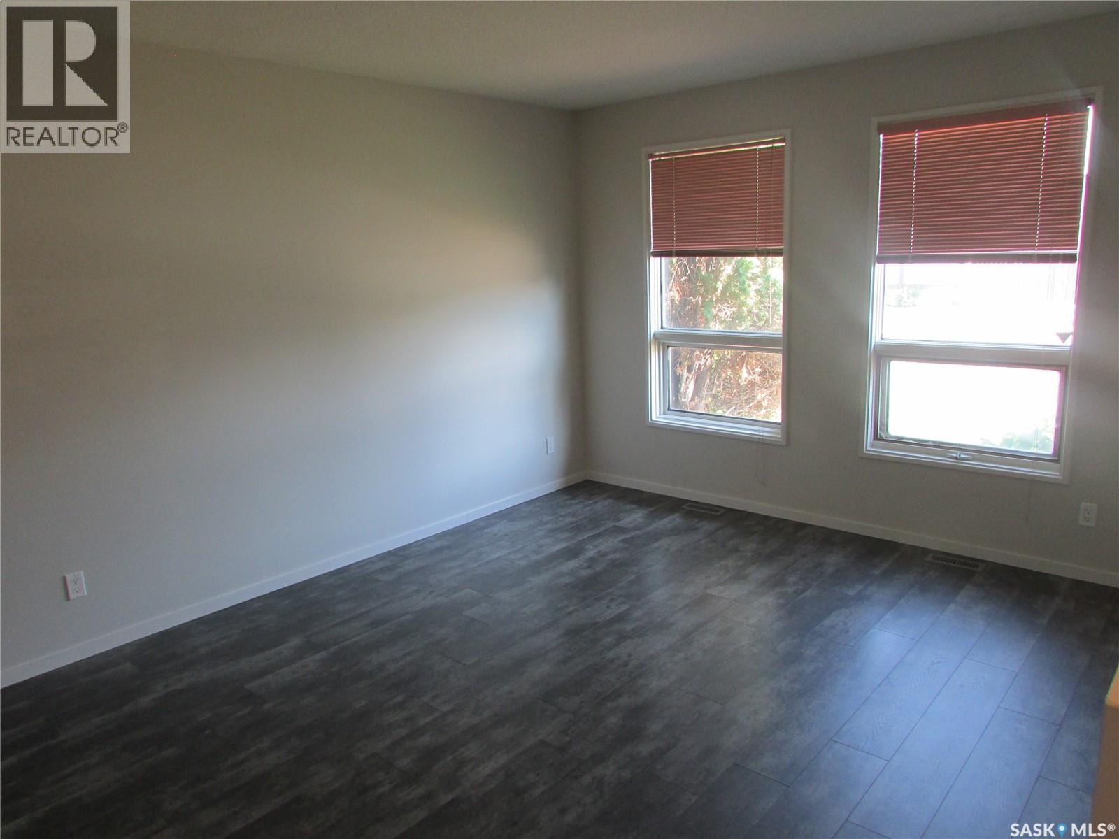 Photo 17 of 1210 Brown Street, Regina SK