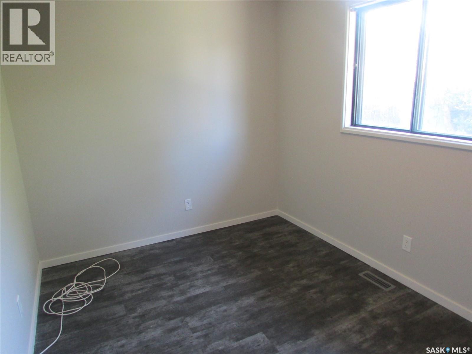 Photo 11 of 1210 Brown Street, Regina SK